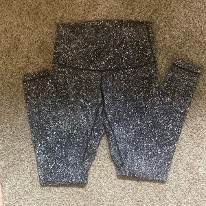 Lululemon reflective splatter print
